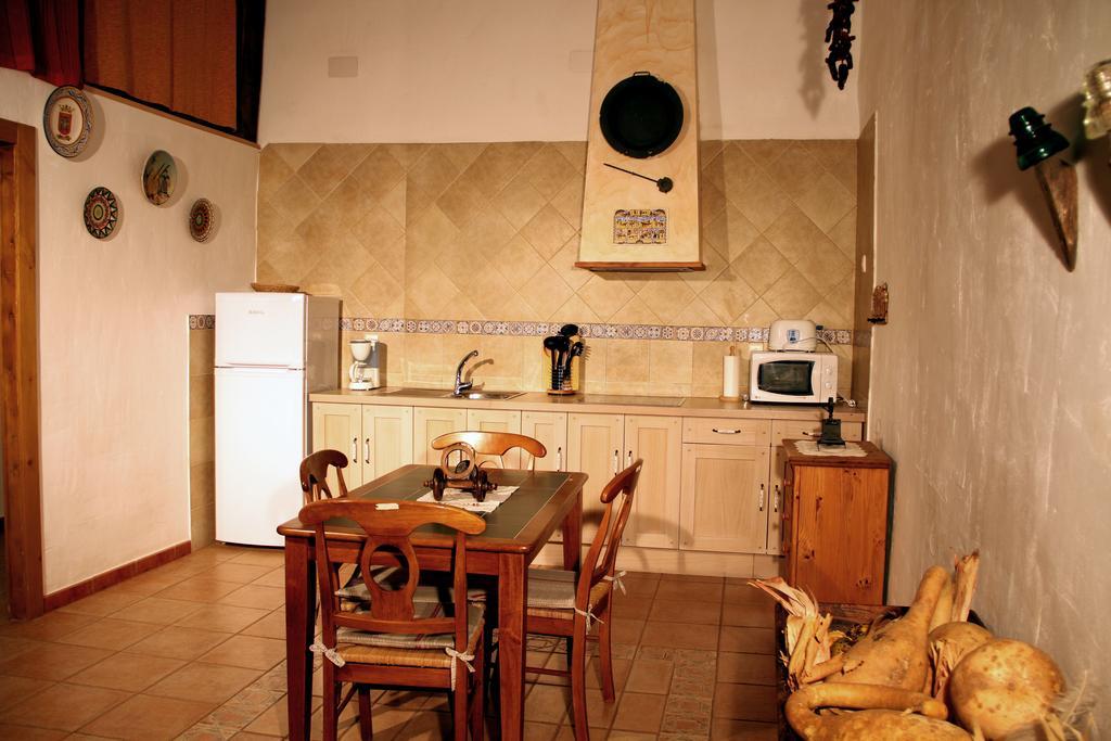Casa Rural "La Bardena Blanca I " 阿尔格达斯 外观 照片