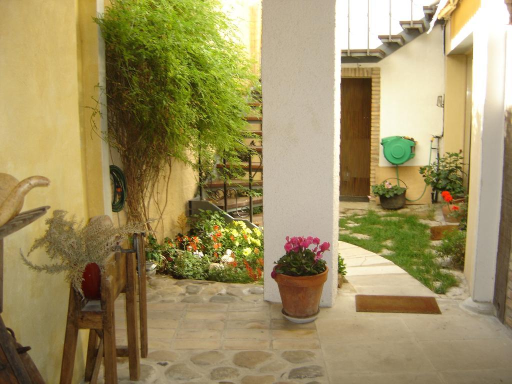Casa Rural "La Bardena Blanca I " 阿尔格达斯 外观 照片